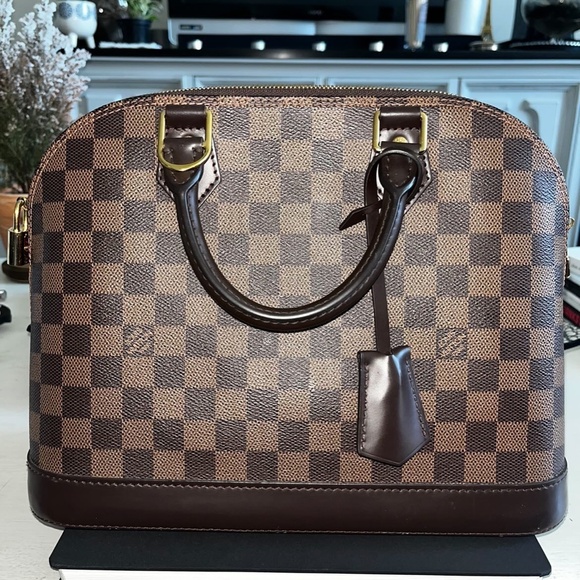 Louis Vuitton Alma PM - Picture 3 of 4